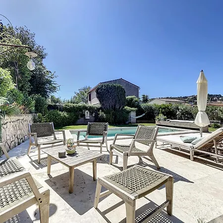 La Paradis